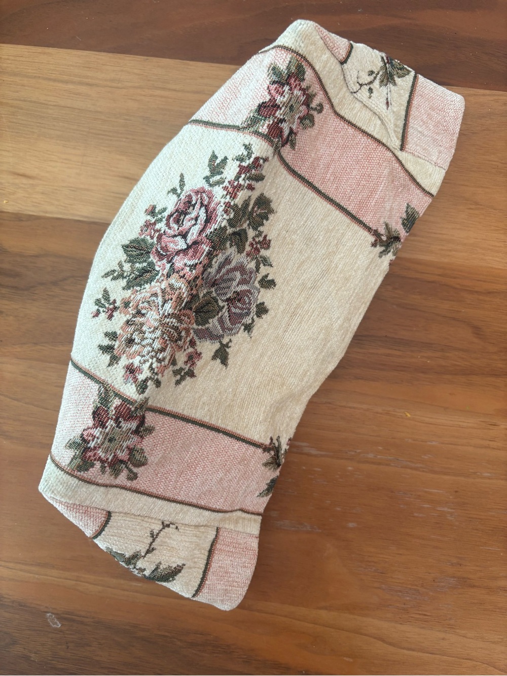 Vintage Handmade Floral Tissue Box Cover | Pink Rose Tapestry Cottagecore - Picture 2 of 4